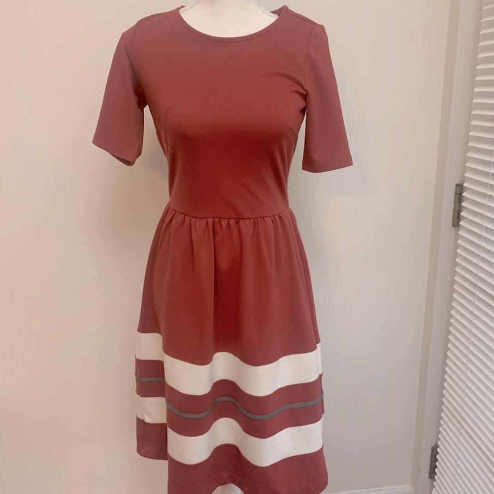 Downeast Basics small fit and flare dress